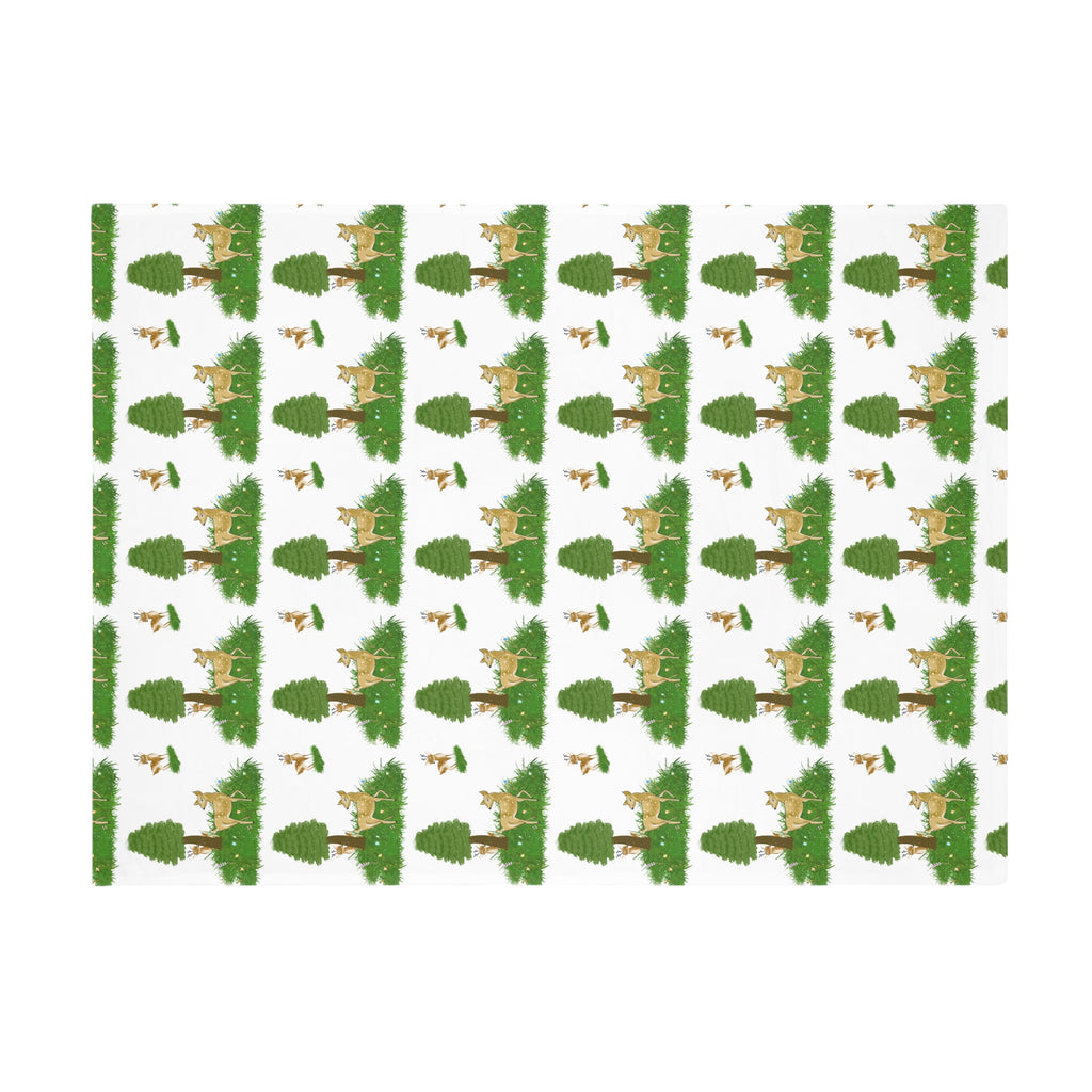 Cozy Woodland Fleece Blanket - Perfect for Picnics, Camping, Gifts, Home Décor, Kids' Room